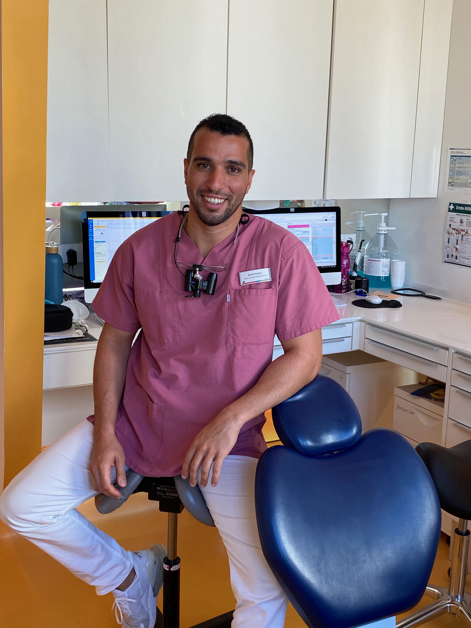 Dr. Bahaa Youssef - Kinderzahnarzt