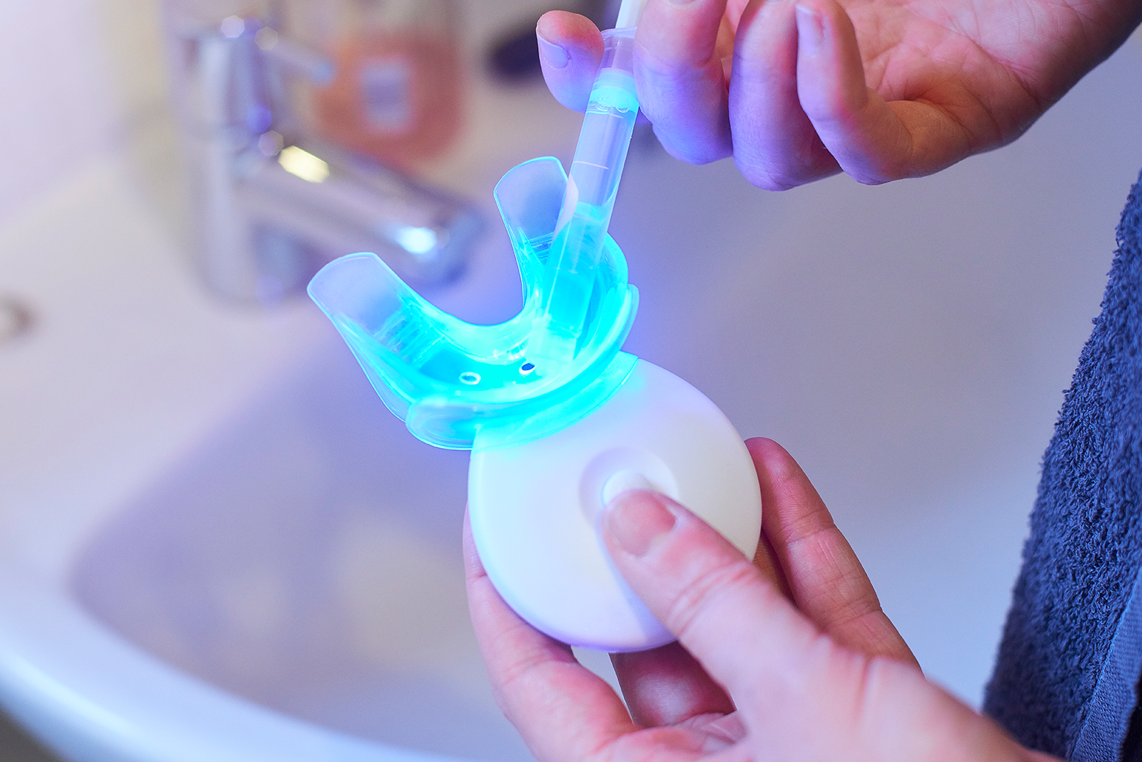Schiene blau beleuchtet