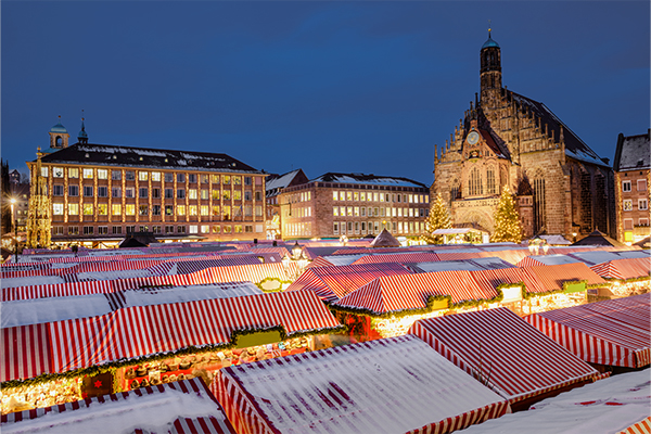 Blick auf den Weihnachtsmakt in Nürnberg