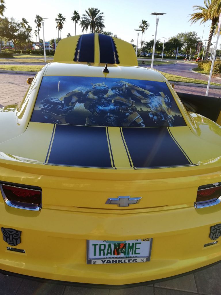Transformers Auto von hinten
