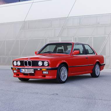 BMW 333i 
