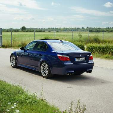 BMW M5 E60 