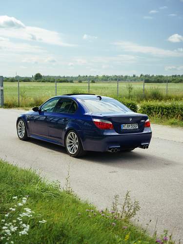 BMW M5 E60 