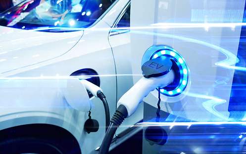Echte Autoliebe ist elektrisierend Versicherung für Elektroautos LP Stage
