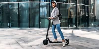 E-Scooterversicherung von CosmosDirekt