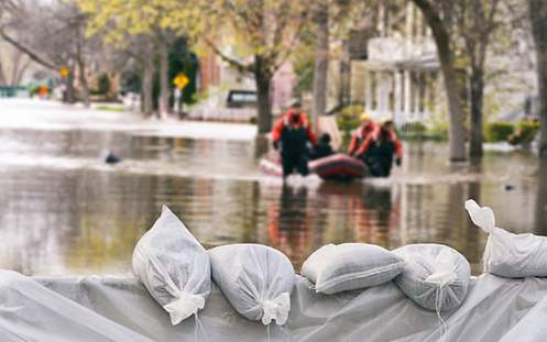 Hochwasser: Welche Versicherung zahlt für Kosten?