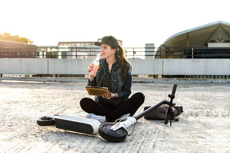 Bild - E-Scooterversicherung - Schaden melden