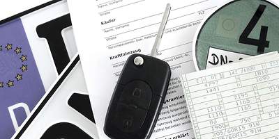 Autokauf-Unterlagen - Ratgeber Kfz-Versicherung - Header