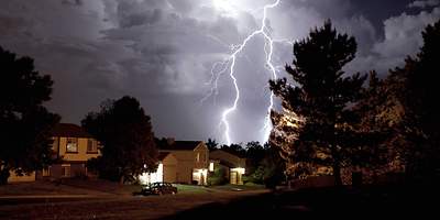 Blitzschlag & Hausratversicherung - Ratgeber - Header