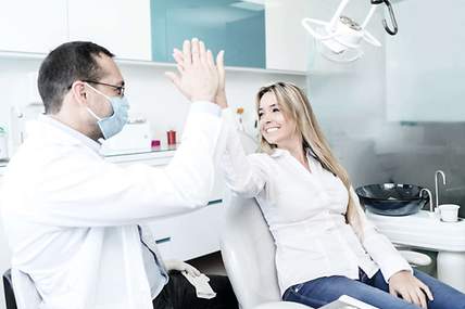Stage-Bild für den Artikel „Zahnzusatzversicherung Leistungen“