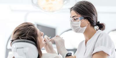 Stage-Bild für den Artikel „Zahnzusatzversicherung: Laufende Behandlung“