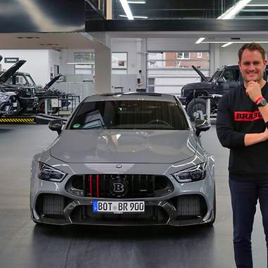 Constantin Buschmann in Brabus Werkstatt