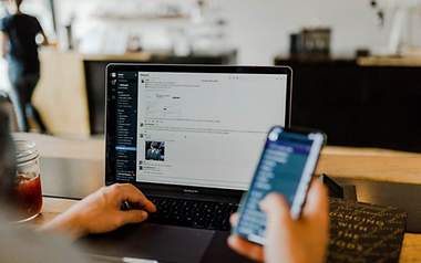 Darstellung von Arbeiten im Homeoffice